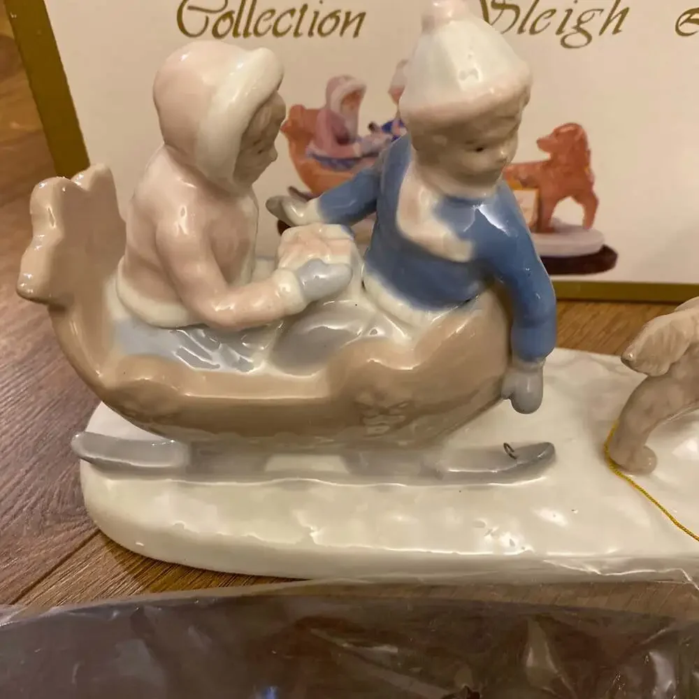 Paul Sebastian‎ Figurine Sleigh Ride With Dog Porcelain With Wood Base Vintage